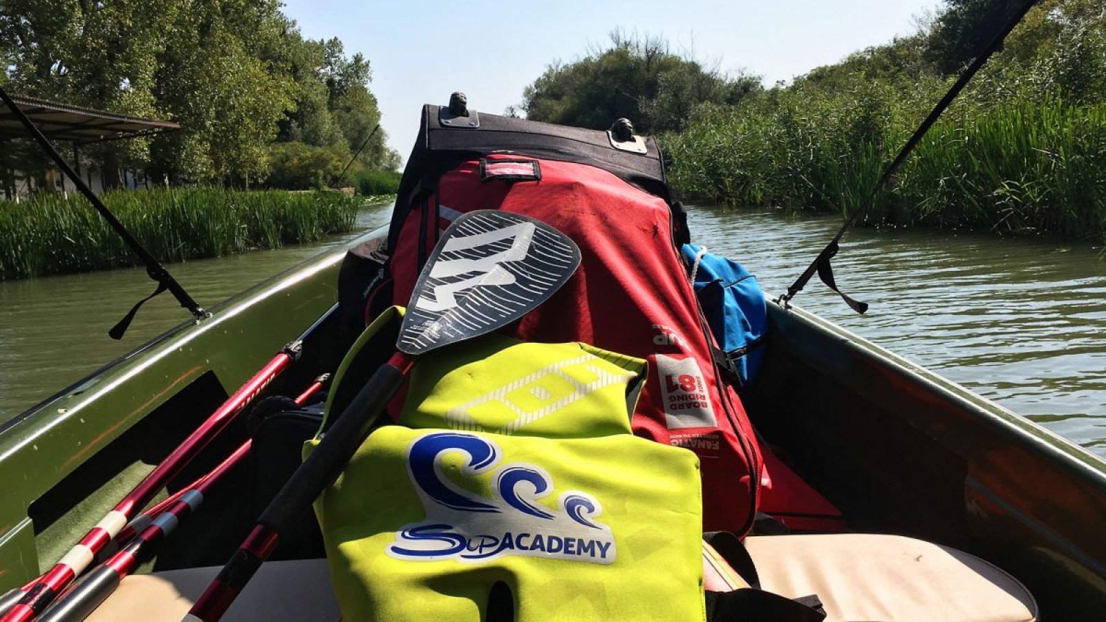 Explorează natura practicând Stand Up Paddle în Delta Dunării Mila 23